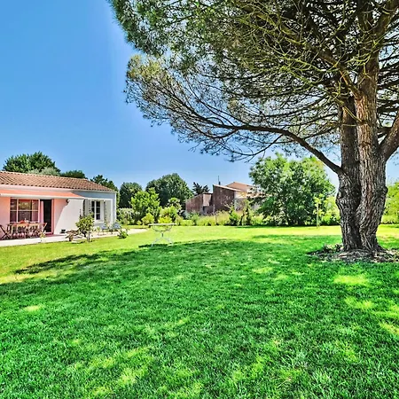 Hébergement de vacances Le Mimosa By Interhome La Brée-les-Bains